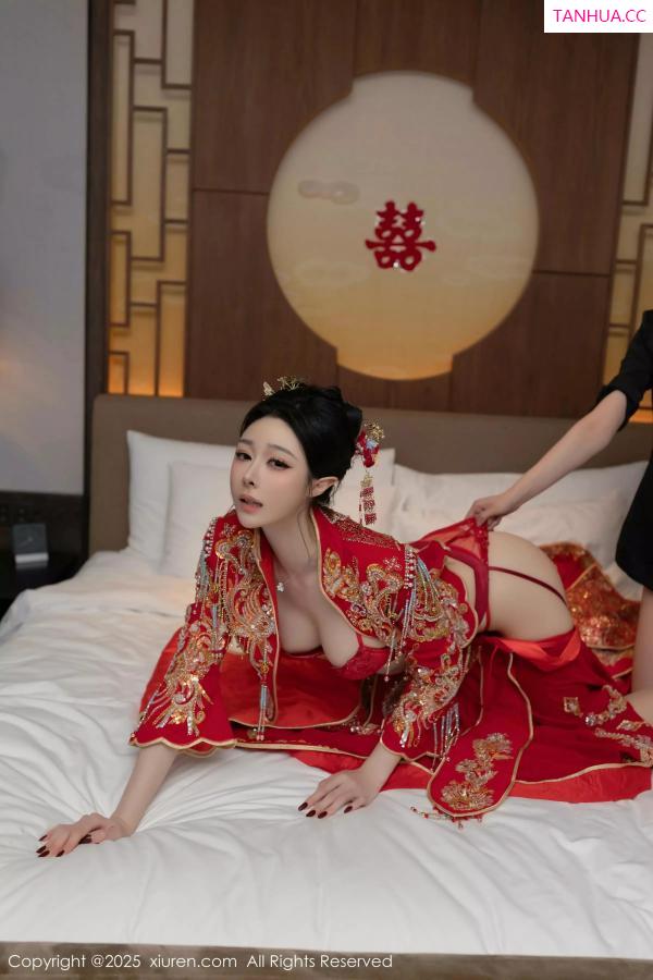 逗逗DouDou  [XiuRen]高清写真图 2025.03.21 No.10055 小逗逗 马来西亚旅拍第33张图片